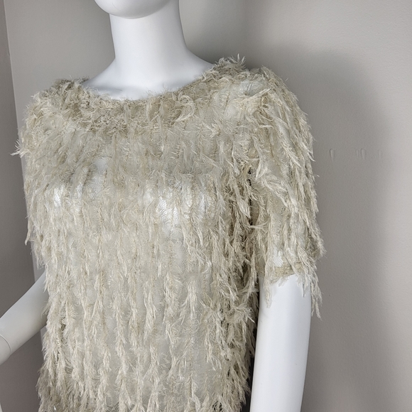 Zara short sleeve shirt cream faux feather sheer with lower back Opening Sz XS - Picture 3 of 11